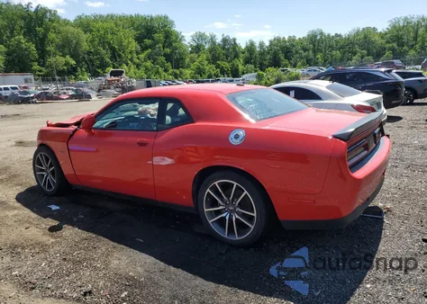 2023 Dodge Challenger R/T z USA, uszkodzony, nr VIN 2C3CDZBT3PH525786